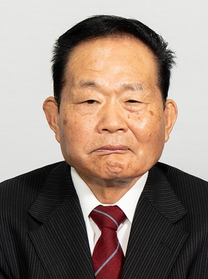 須賀田 一郎