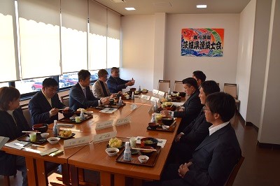 シラスをテーマに漁業士の方と意見交換をしました(知事コラム）