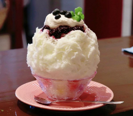 蔵cafe氷菓ふわりブルーベリーミルク