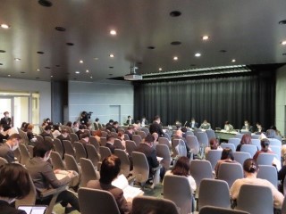 出前委員会の様子(令和4年10月13日 保健福祉医療委員会)