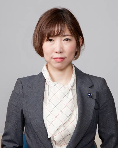 長田　麻美　議員