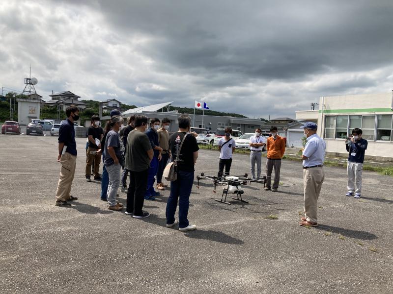 空撮用小型ドローンの操縦体験