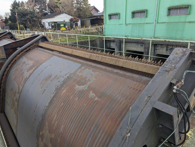 長井戸沼湛水防除機場の除塵機の写真