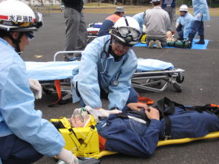 救急科救急外傷訓練